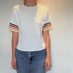 Brandy Melville T-Shirt with striped sleeves. One size.